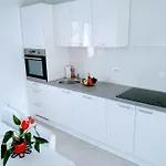 City Apartman *